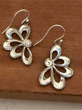 Vintage floral earrings sterling silver